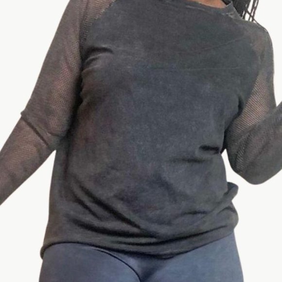 (NWT) Mineral Wash Fishnet Mesh Sleeve Top - Picture 2 of 9